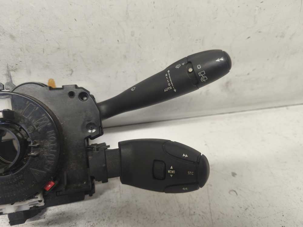 COMMODO CITROEN / PEUGEOT - Vue 3